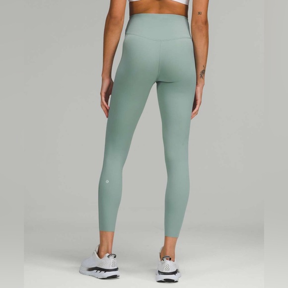 Lululemon Wunder Train High-Rise Tight 25" in Misty Glade - Picture 2 of 4